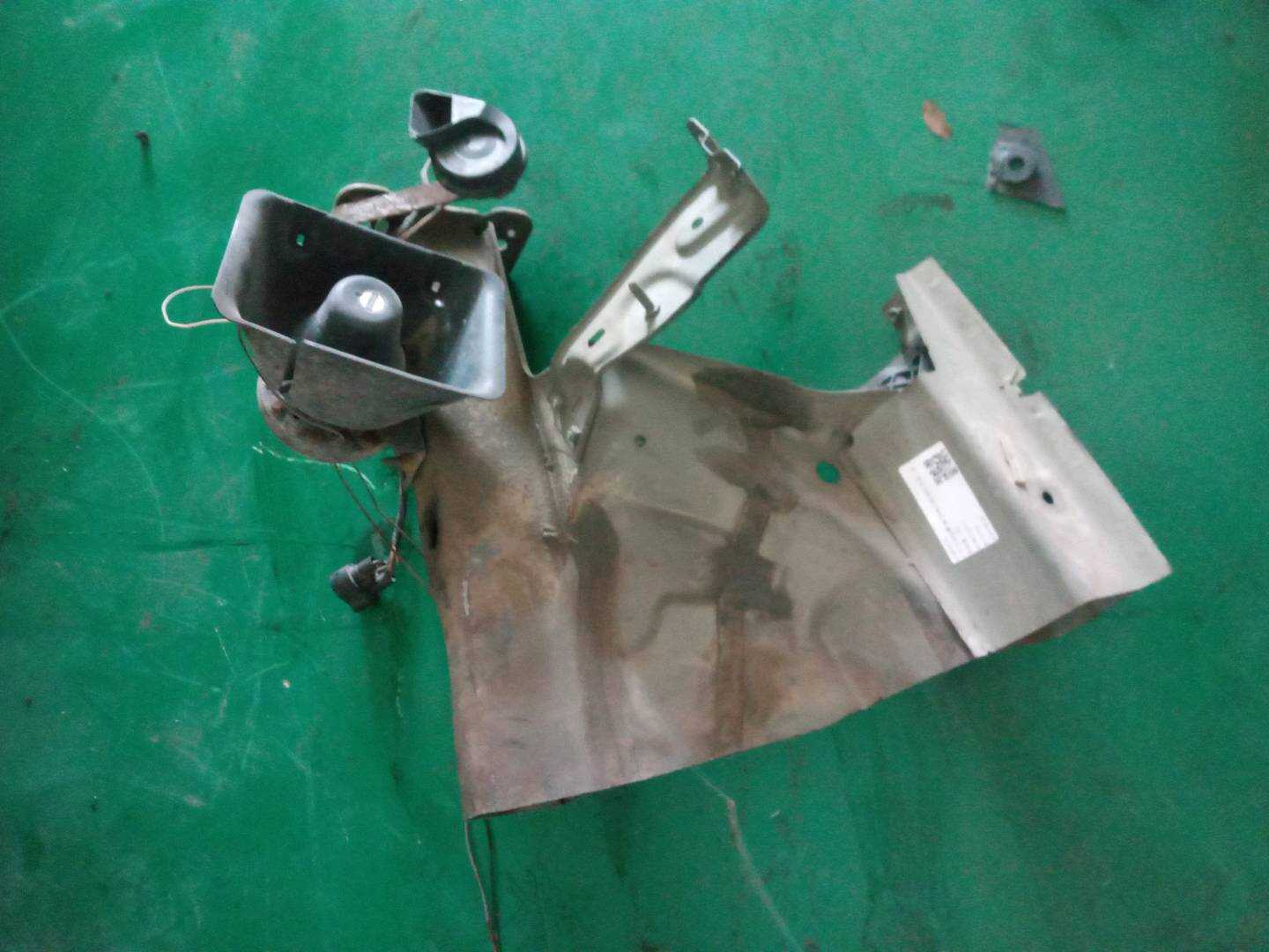 3C0803105 Front Frame Rail, Left