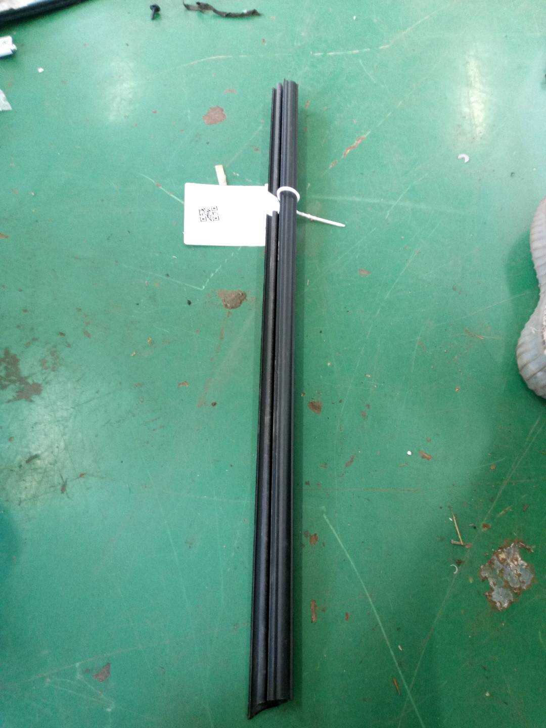 5074658AD 后门玻璃压条(右内)