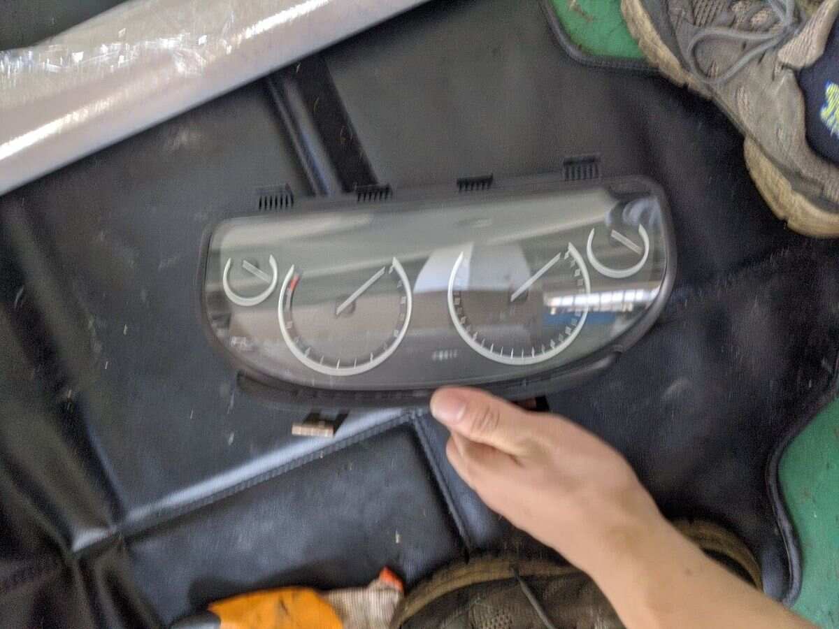 62108795122 组合仪表