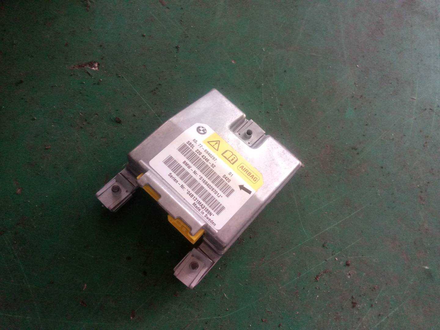65776974364 B柱气囊传感器(左)