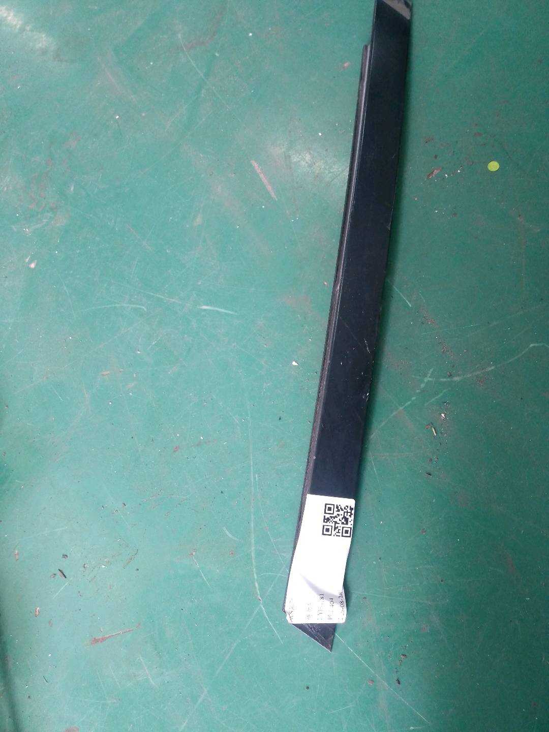 51357289669 后门窗框外饰板(左后)