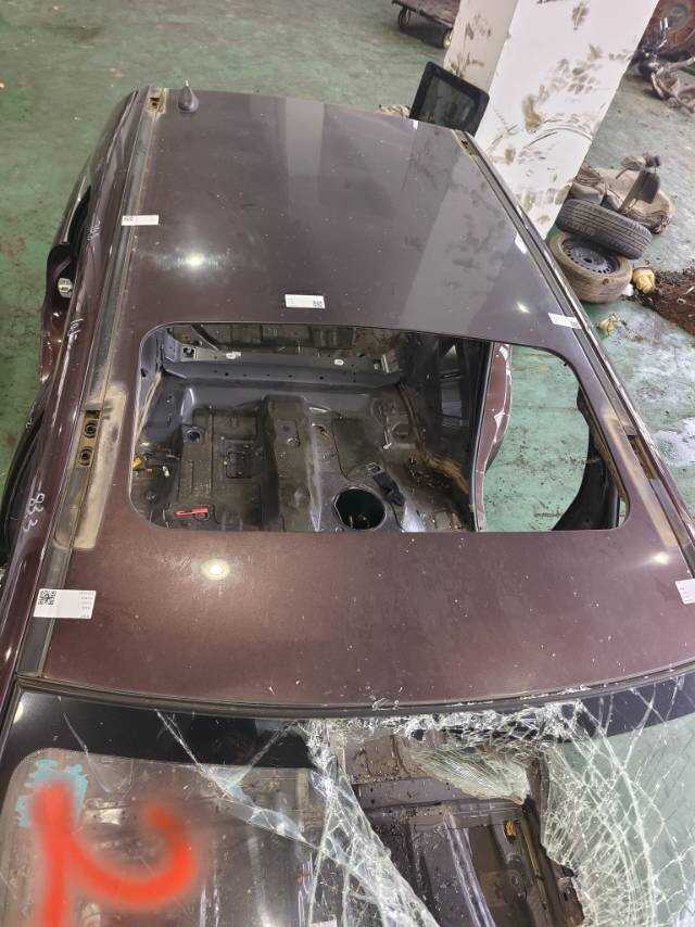 S6570101077 Roof Panel Assembly