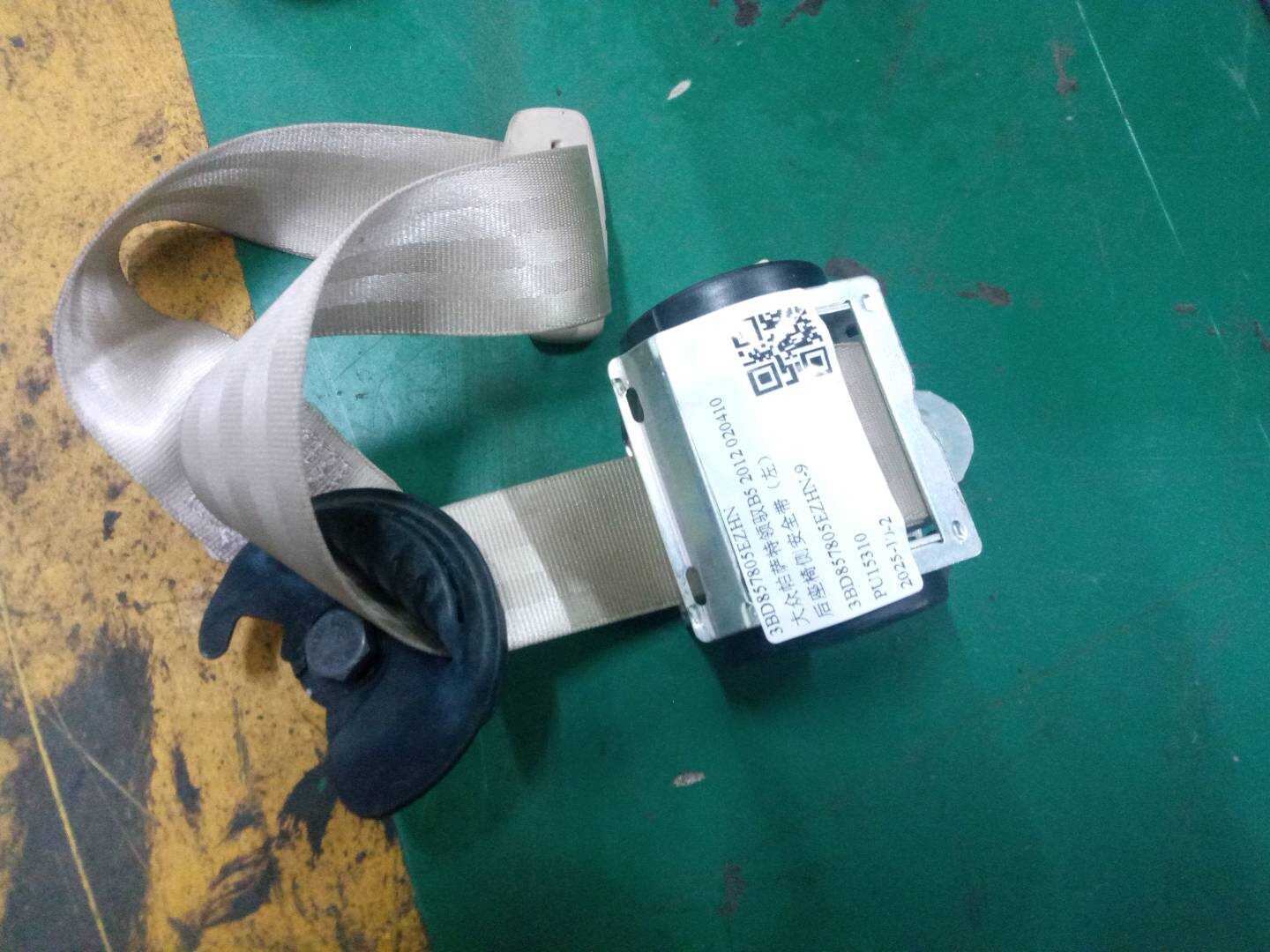 3BD857805EZHN 后座椅侧安全带（左）