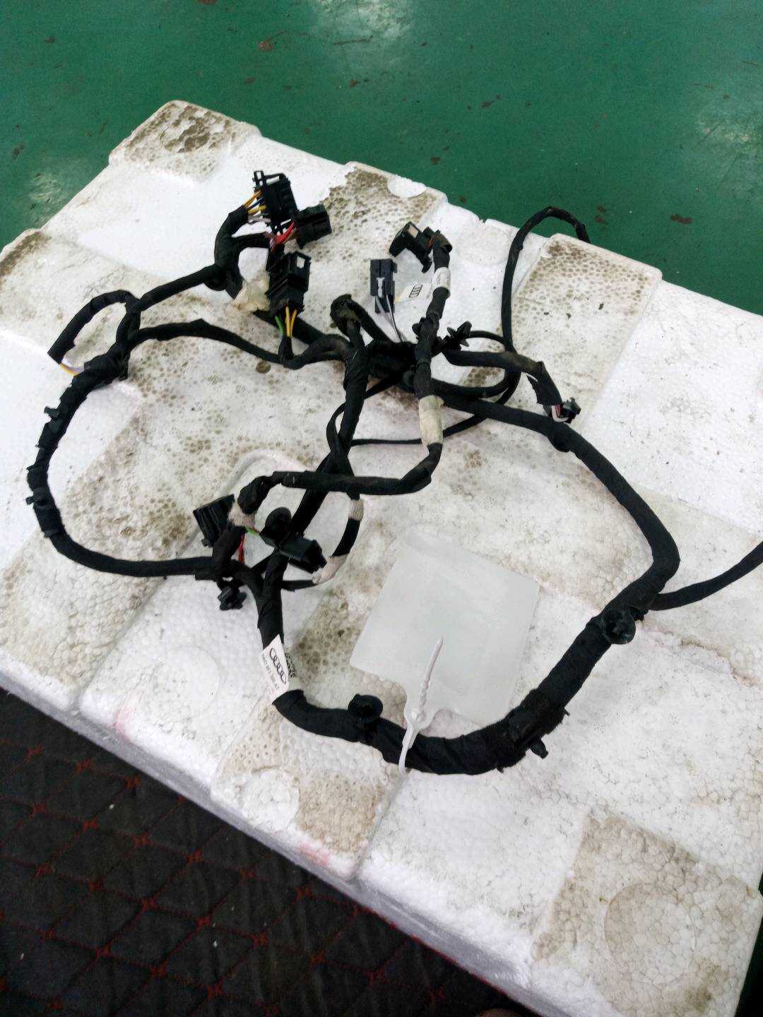 L8WD971365B 安全带报警线束(左)