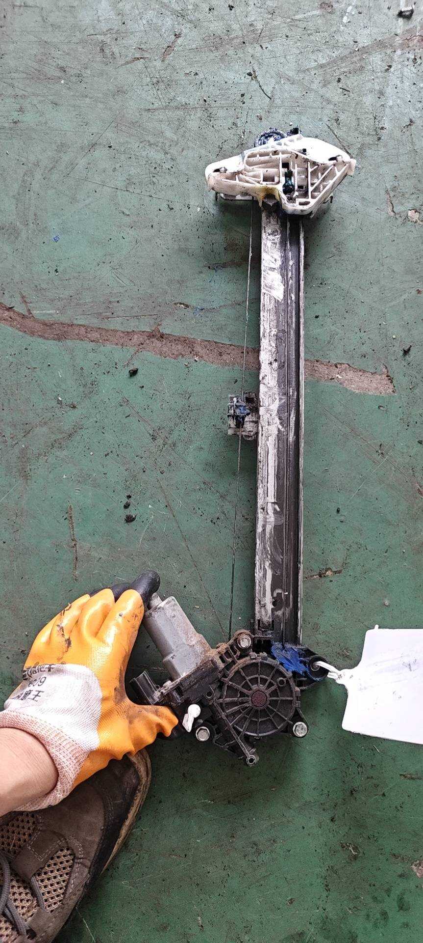 72250T6PH01 前门玻璃升降器总成（左）
