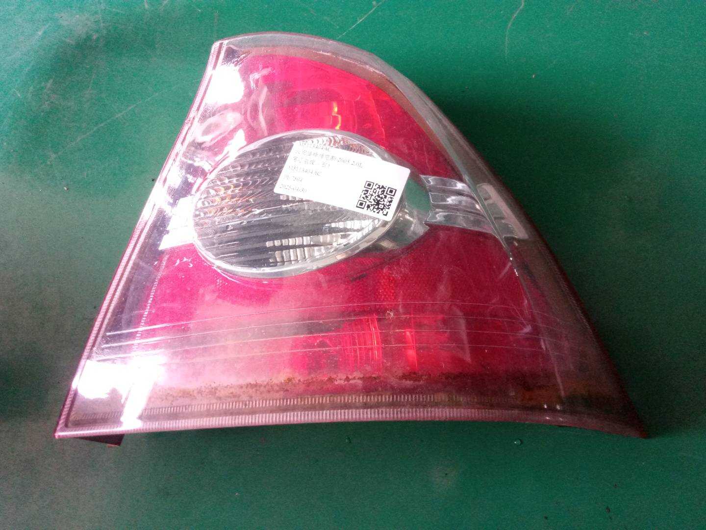 M5113404AC Tail Light Assembly, Right