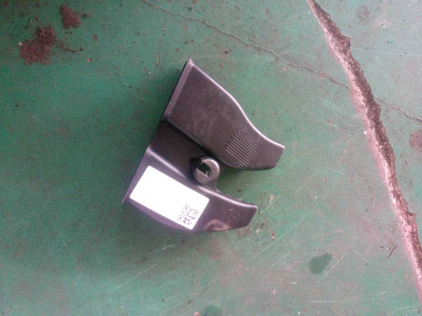 51477008957 后座加热管道(左后)