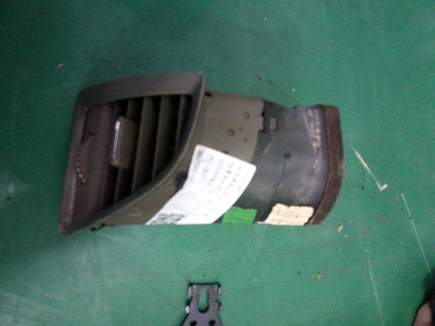 13347307 Dashboard Vent, Right