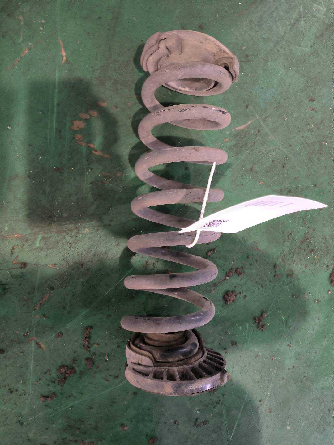 A2533240104 后减震器螺旋弹簧