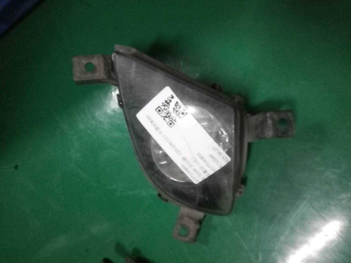 63177199893 前雾灯（左）