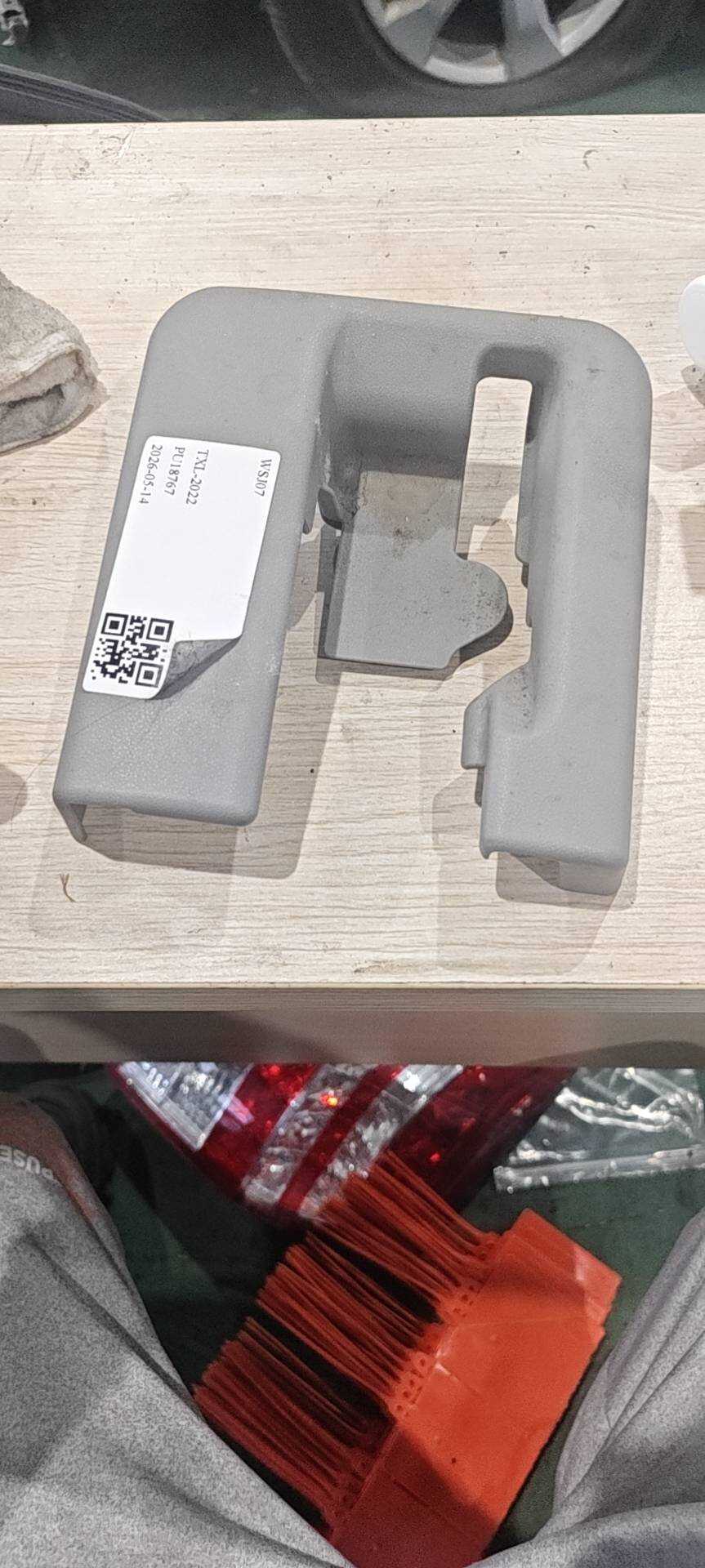 799660R030B0 后排3号座椅撑脚侧盖