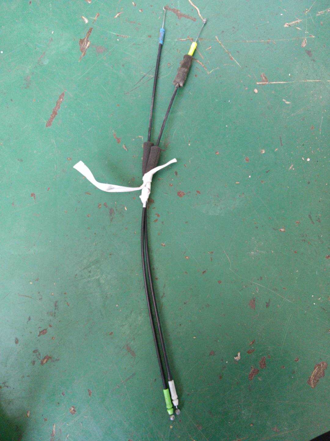 697100D130 Front Door Inner Handle Cable, Right