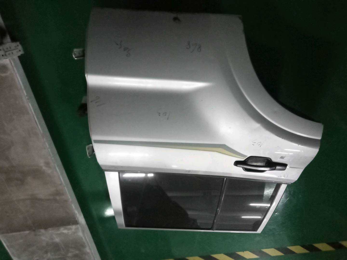 5730A274 后门壳（右）