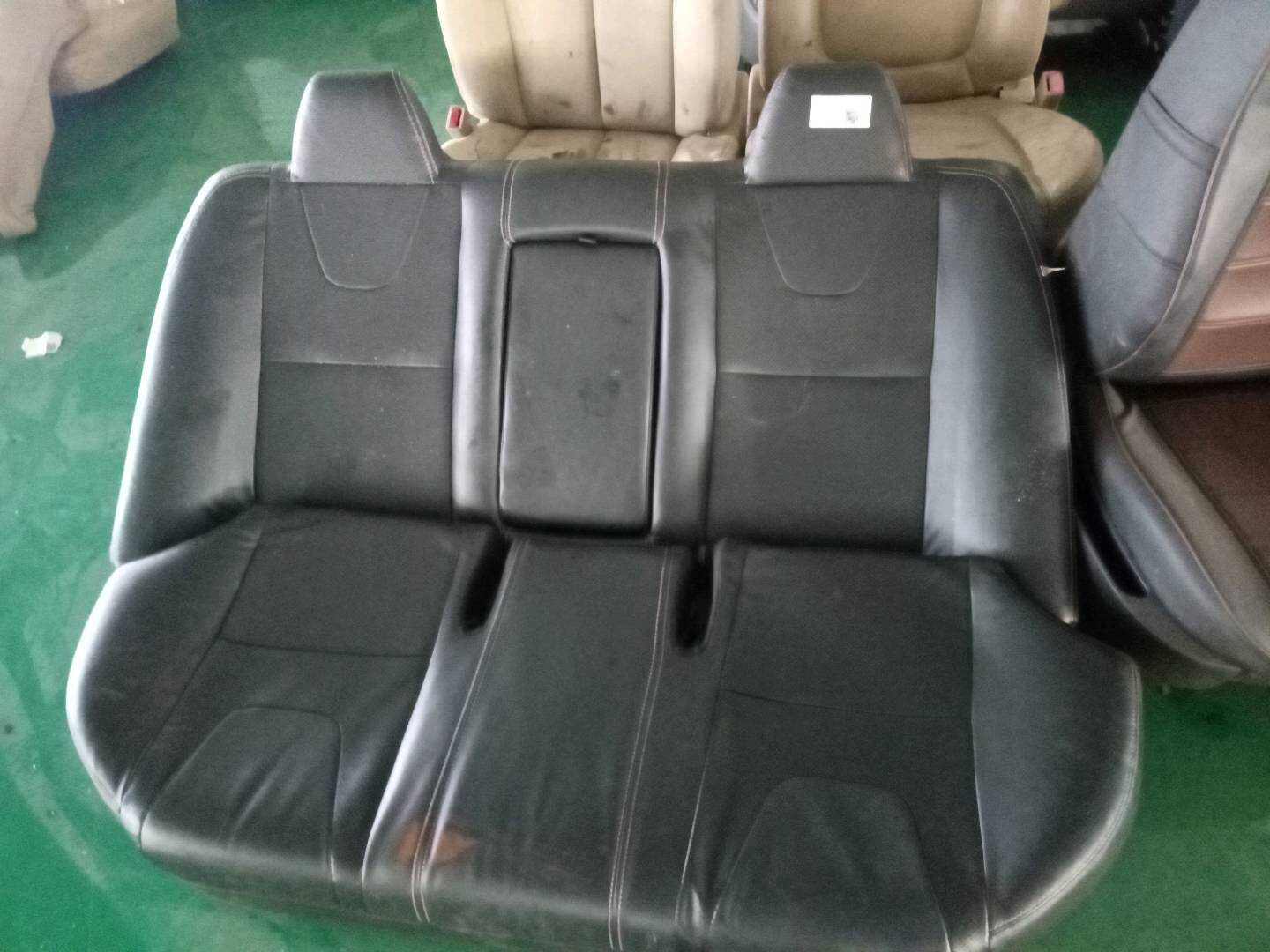 20250301090018 后排座椅总成