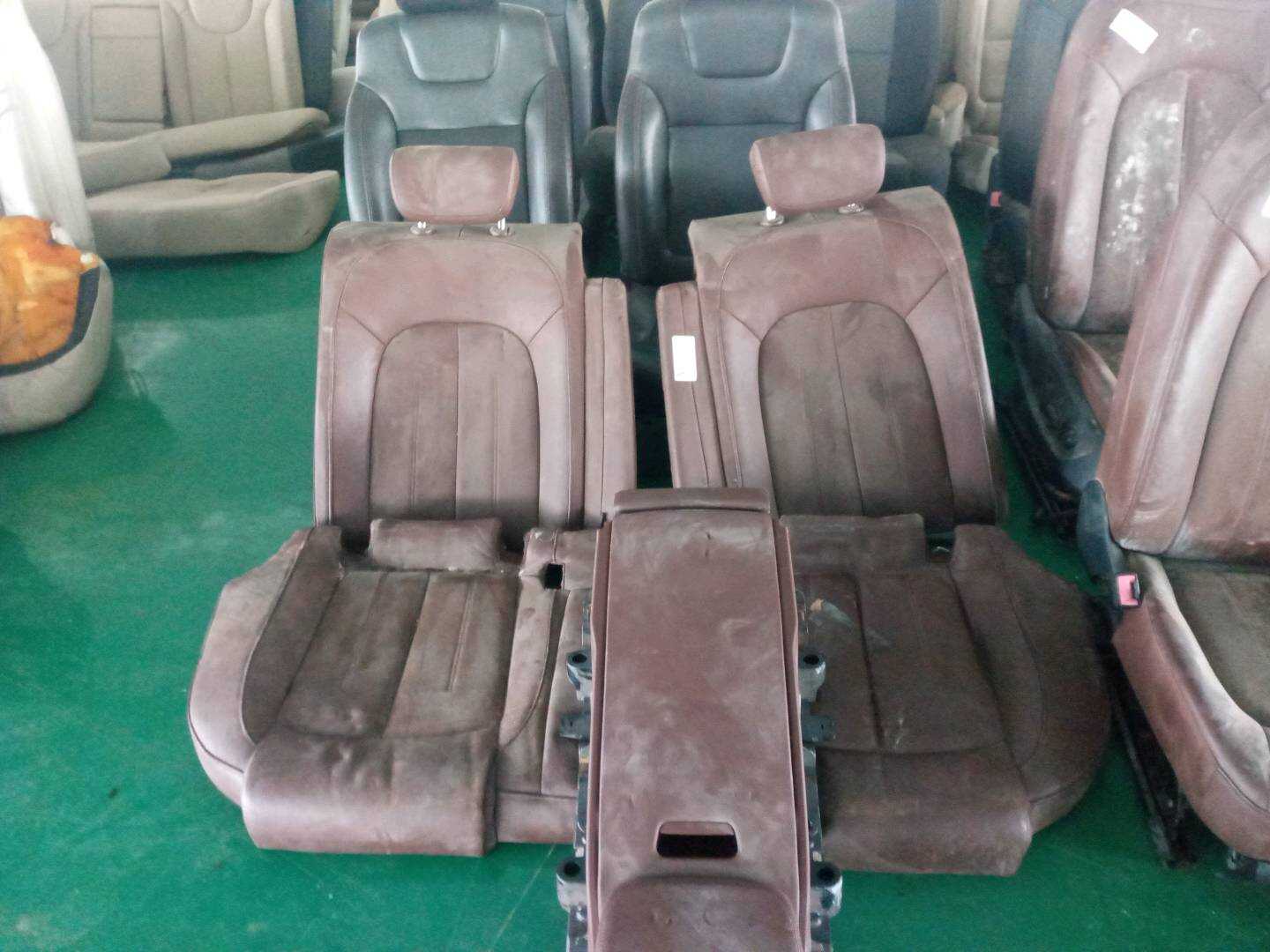 L4GD885305 Rear Seat Assembly