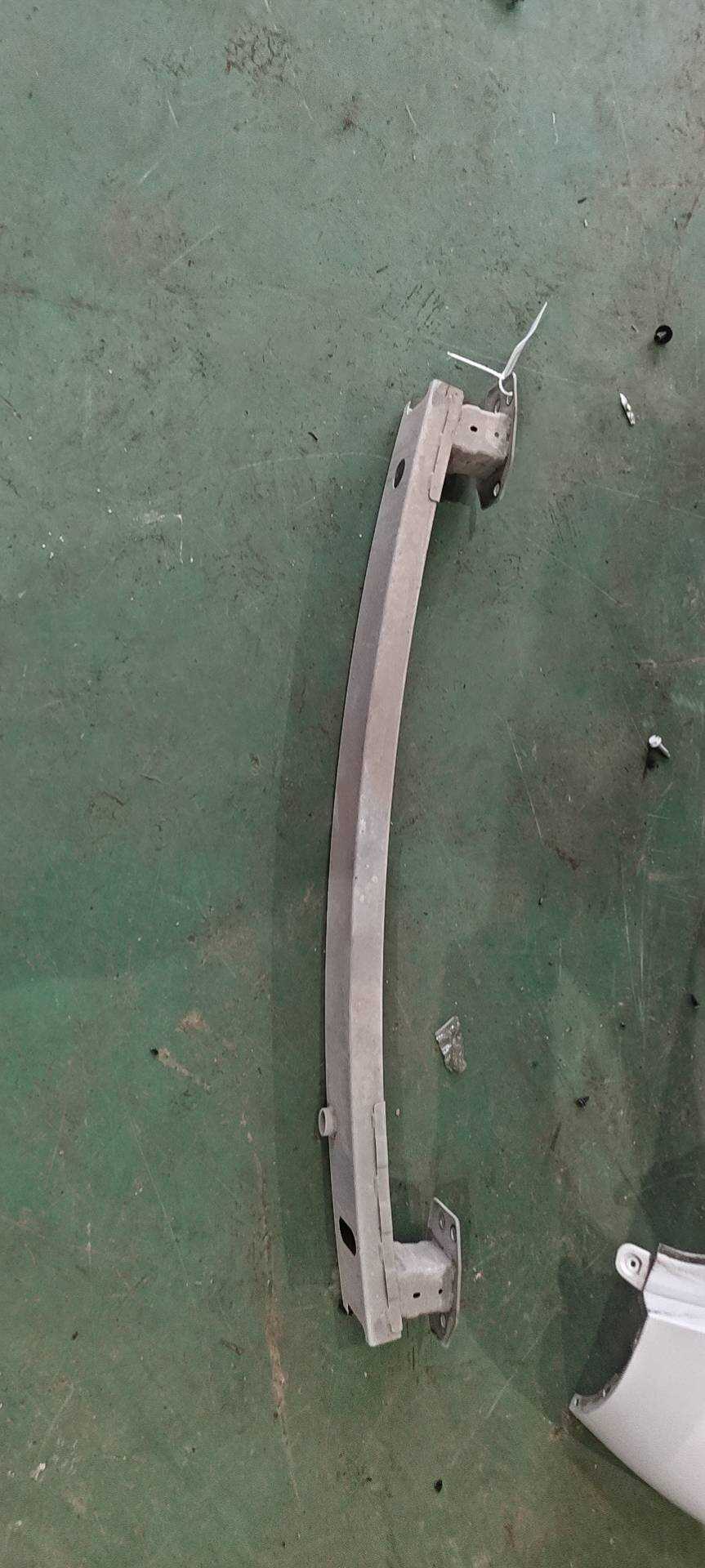 101204546801C15 后防撞梁总成