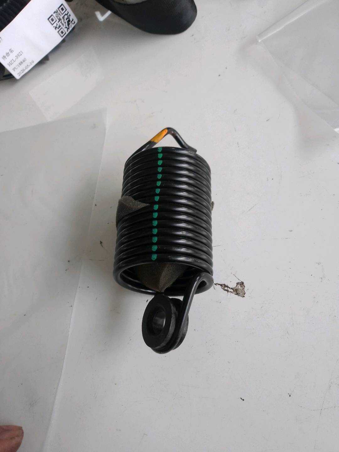 5060021000 行李舱门铰链拉簧