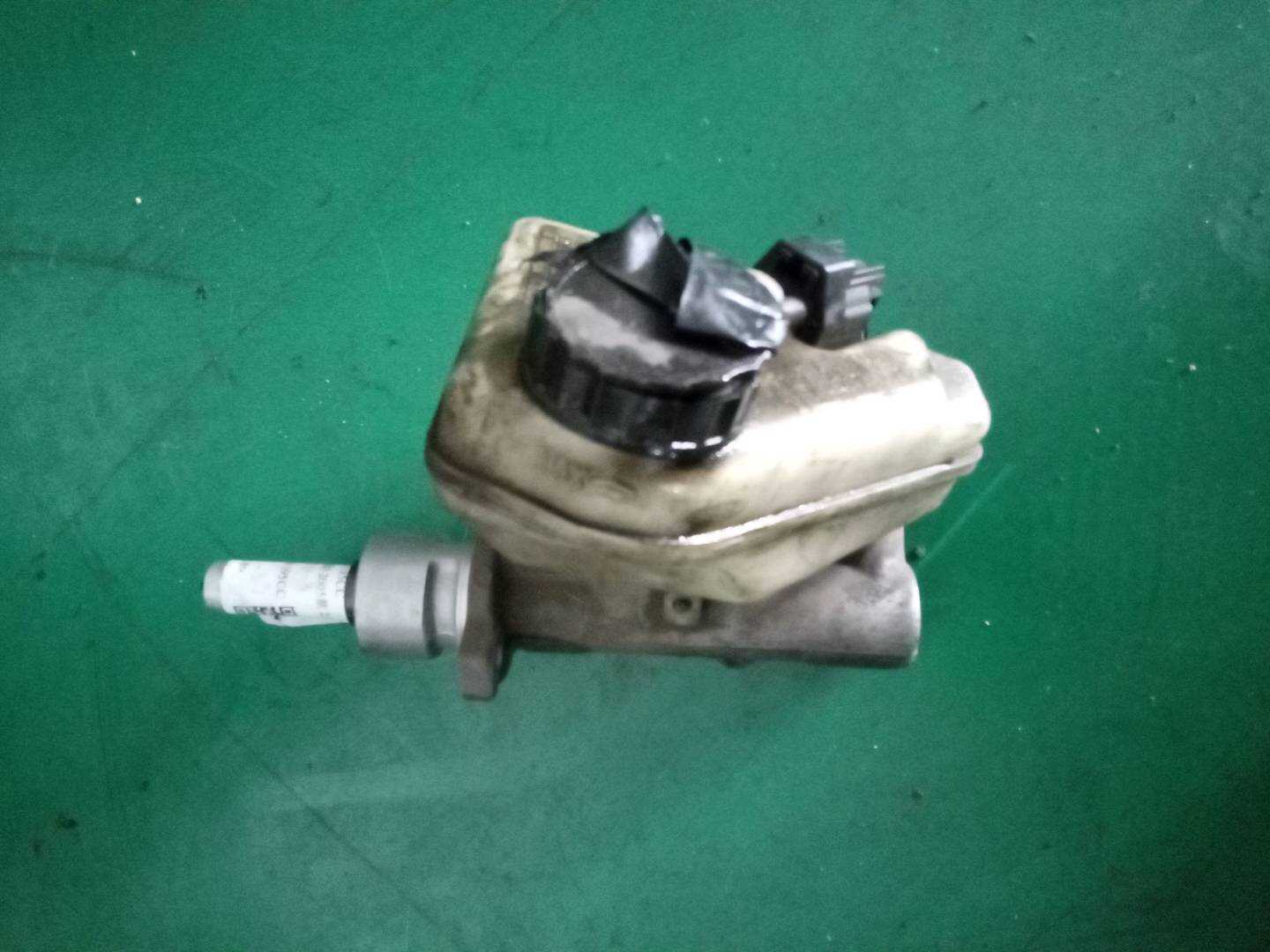 LE2S712B195CC 制动总泵