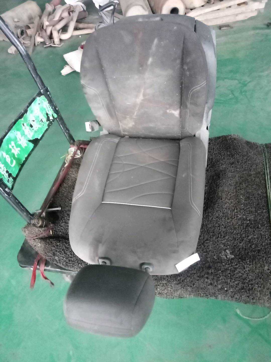 DK5188A00 副驾驶员座椅总成