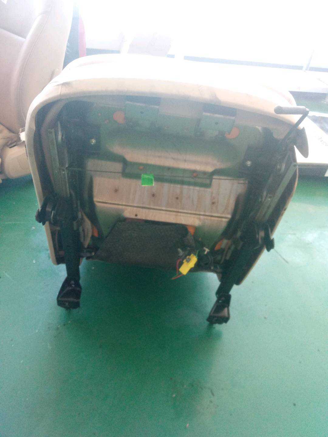 9022277 Passenger Seat Assembly