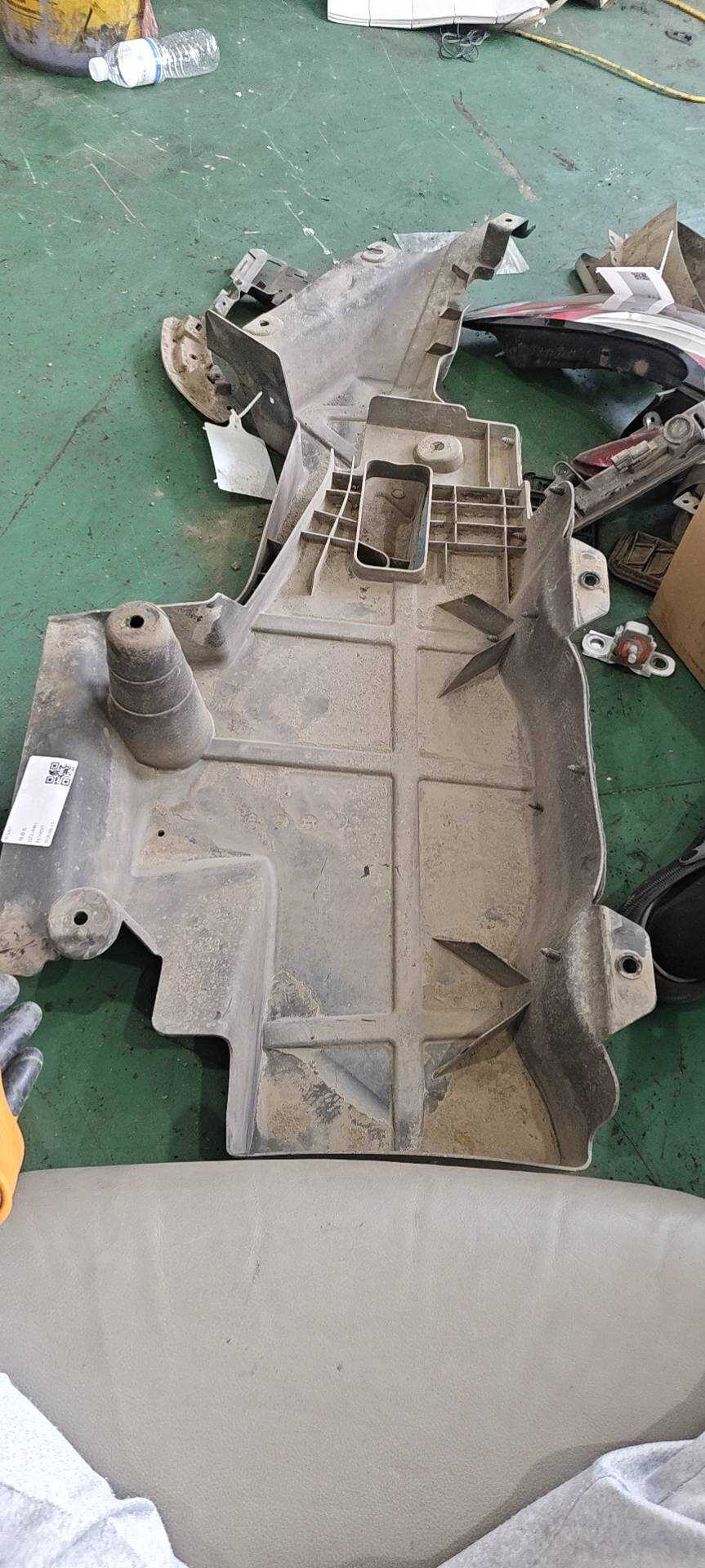 FK7BR11779AA 底盘下护板（右后）