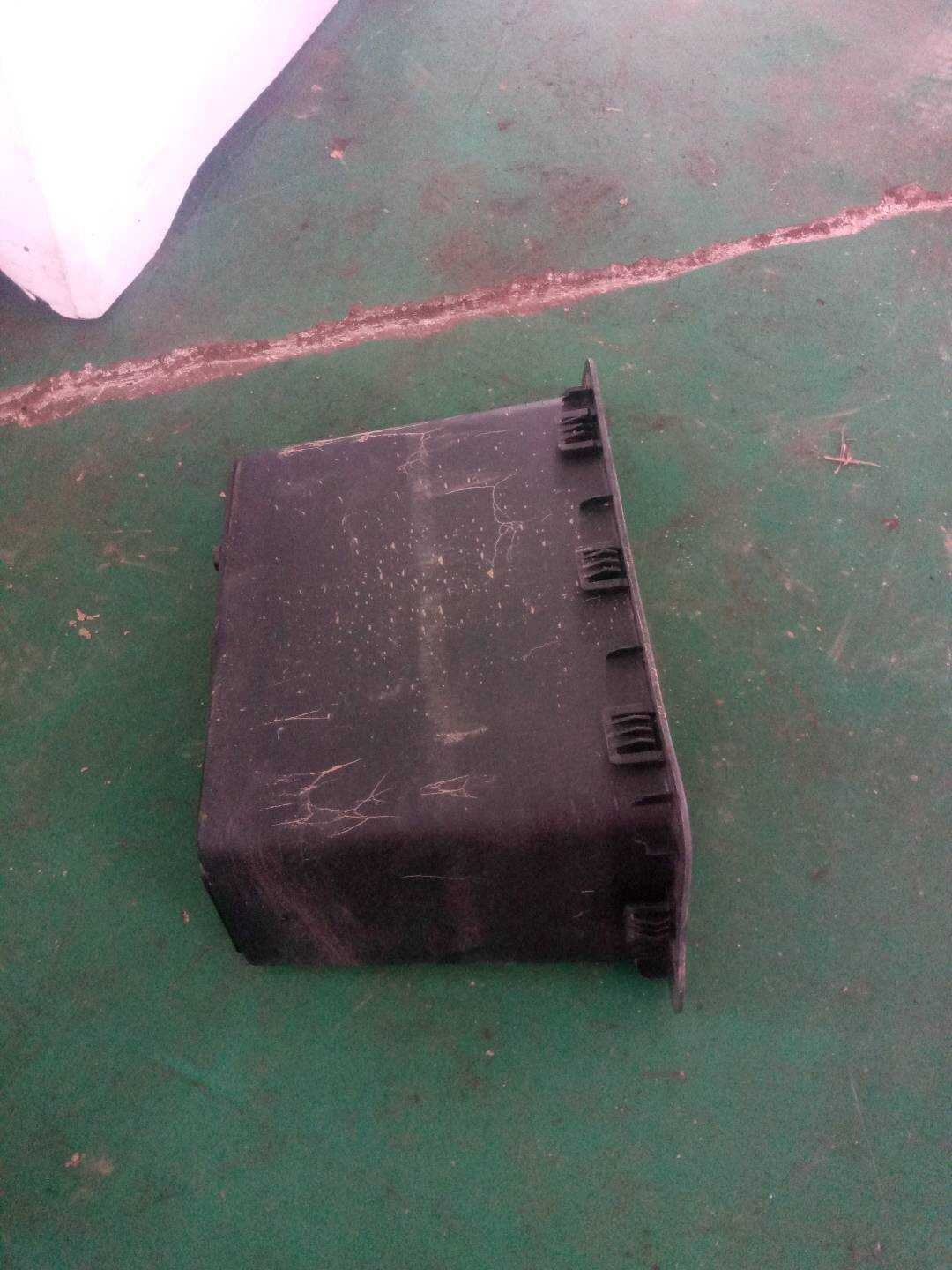 51477375002 行李箱地板储物箱(右)