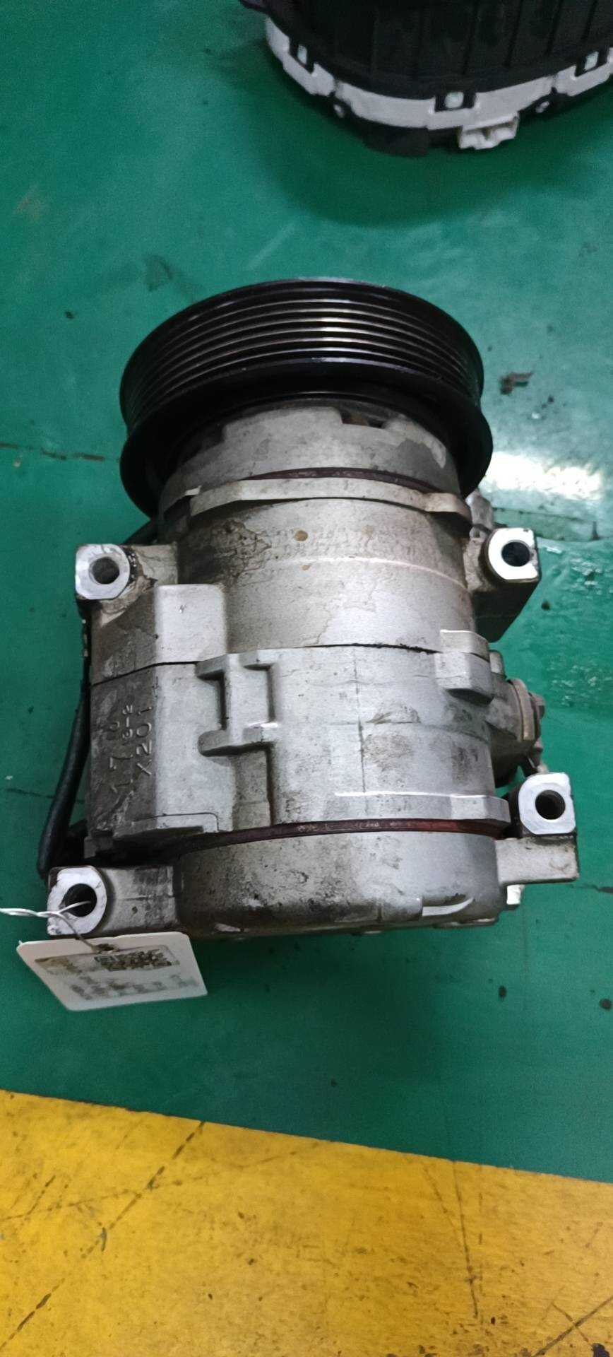 8832048080 A/C Compressor