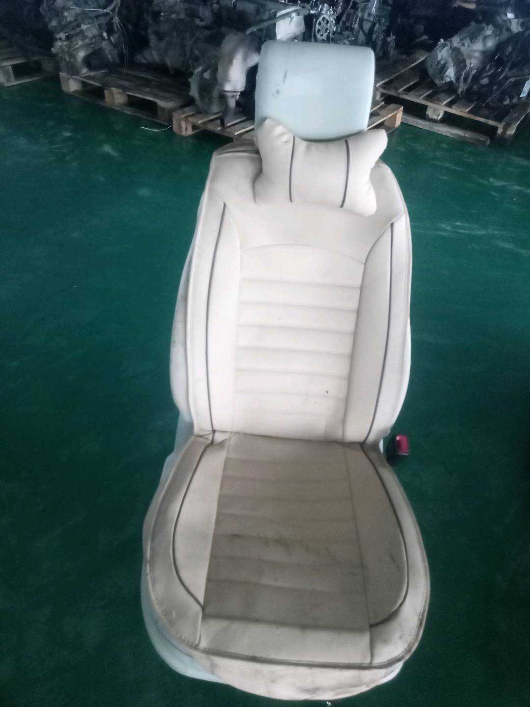T7006900010007B11BCY010327010Y 副驾驶员座椅总成