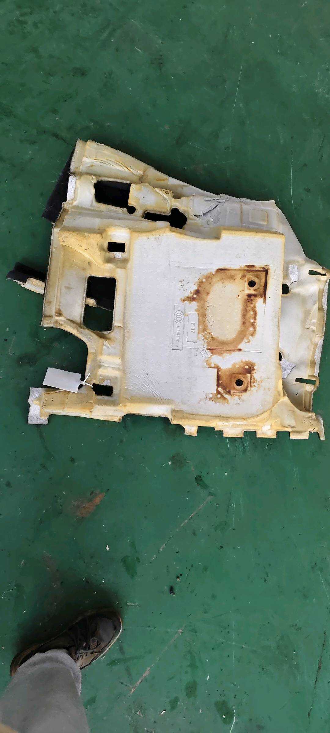 51479167371 地板地毯(后)