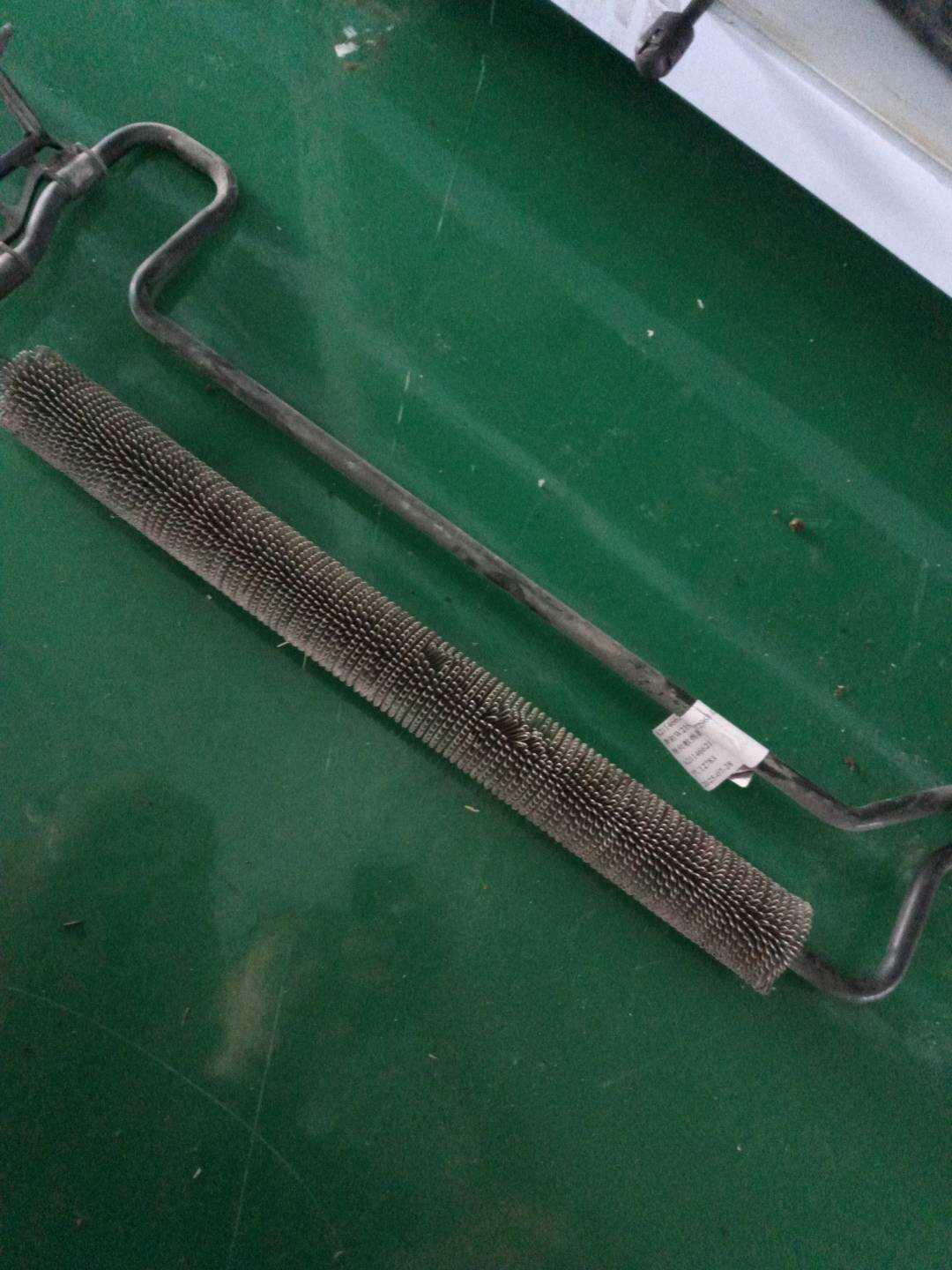 A2114662124 转向散热器