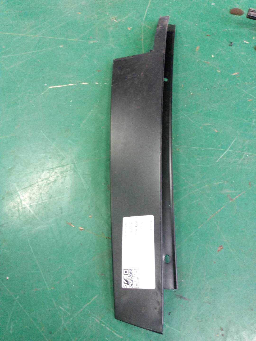 51357336976 饰板 B 柱 车门 后右