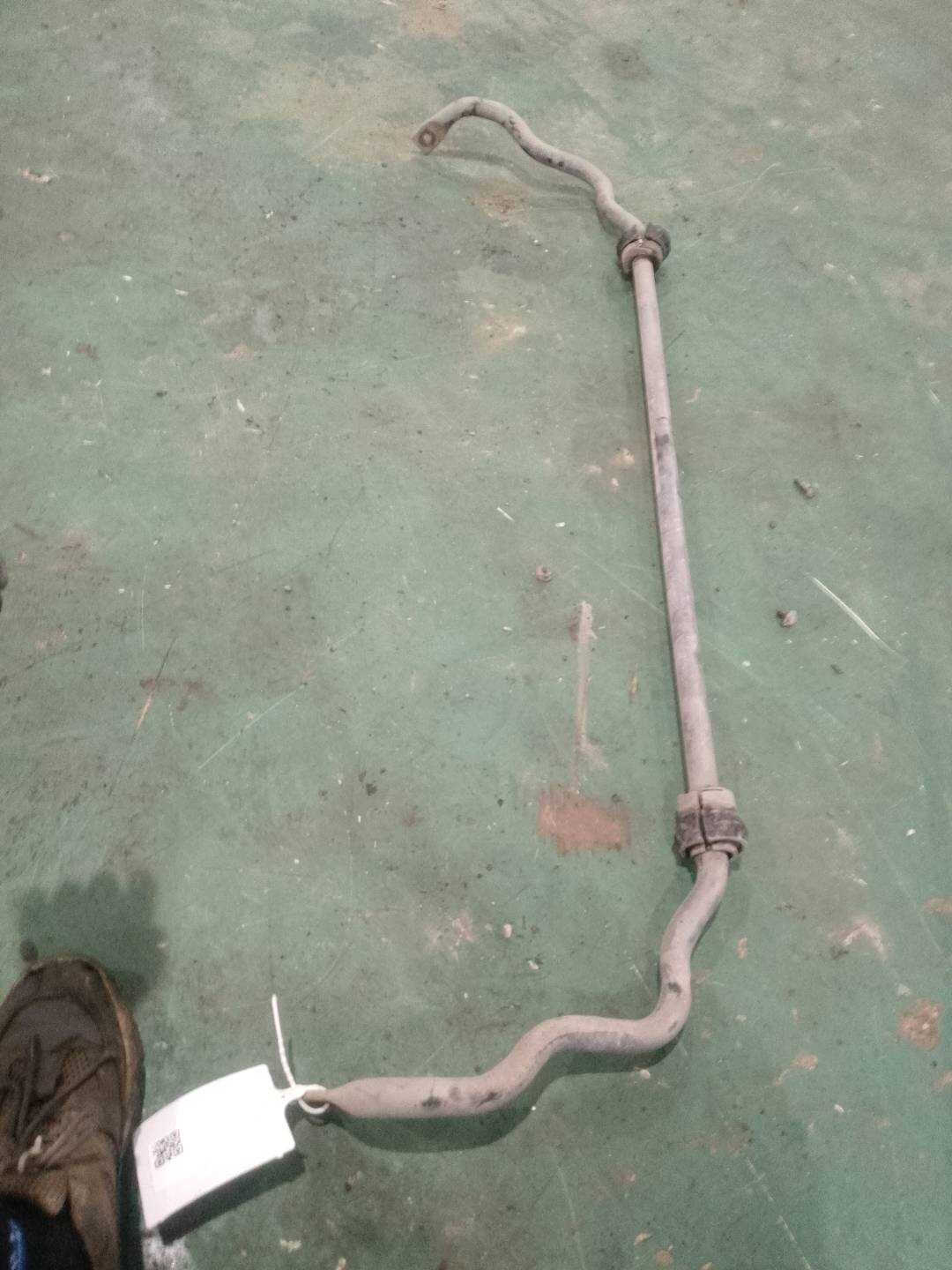 7L0511025B Rear Sway Bar
