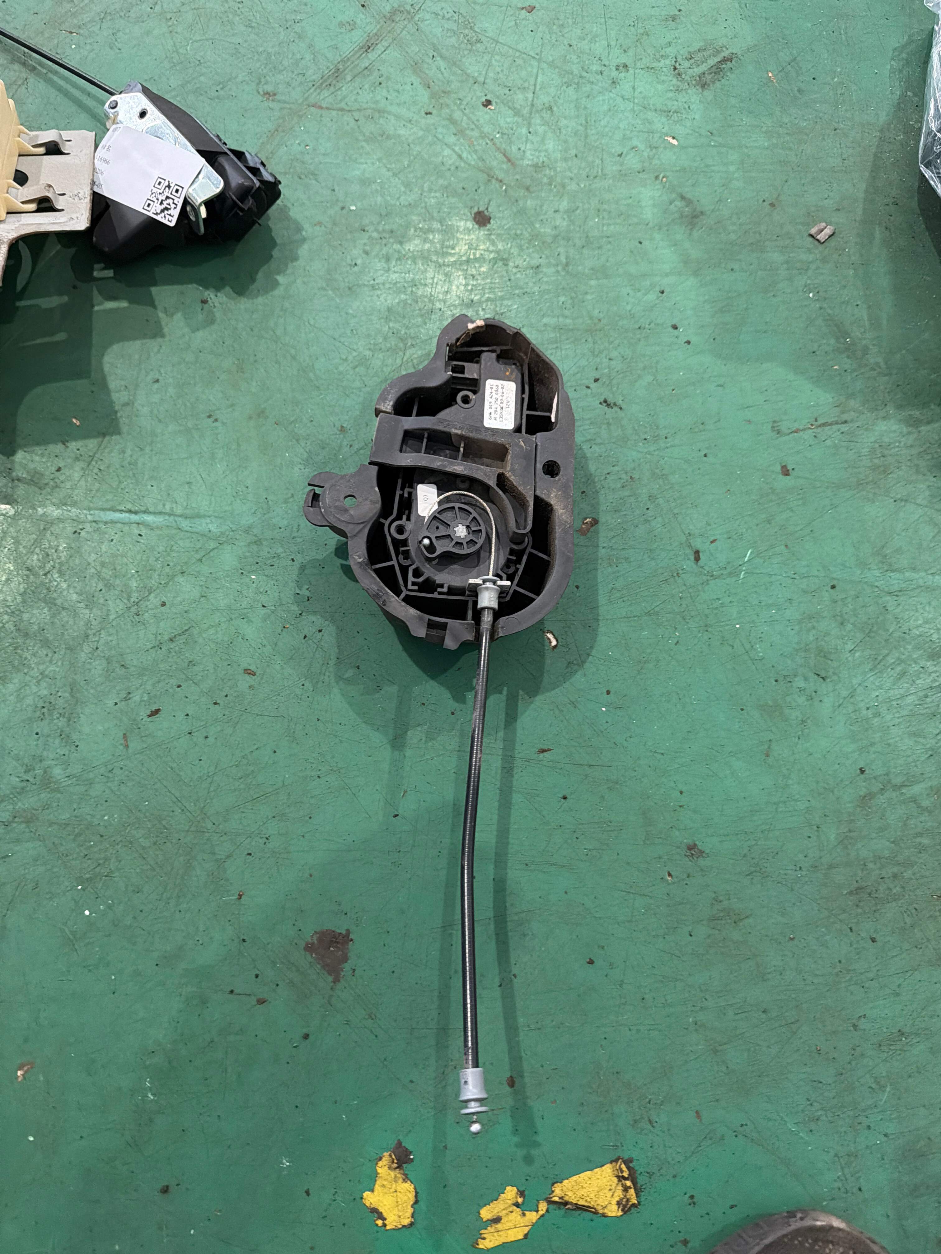 A2127500060 尾盖锁电动机