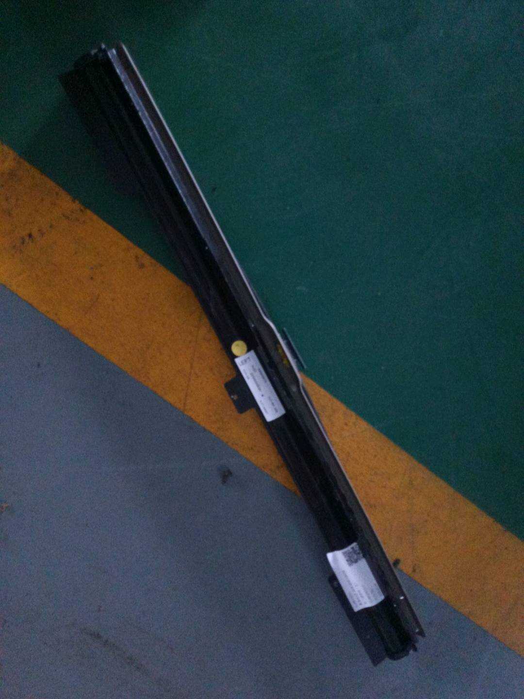 4L0861333A 后门遮阳帘(左)
