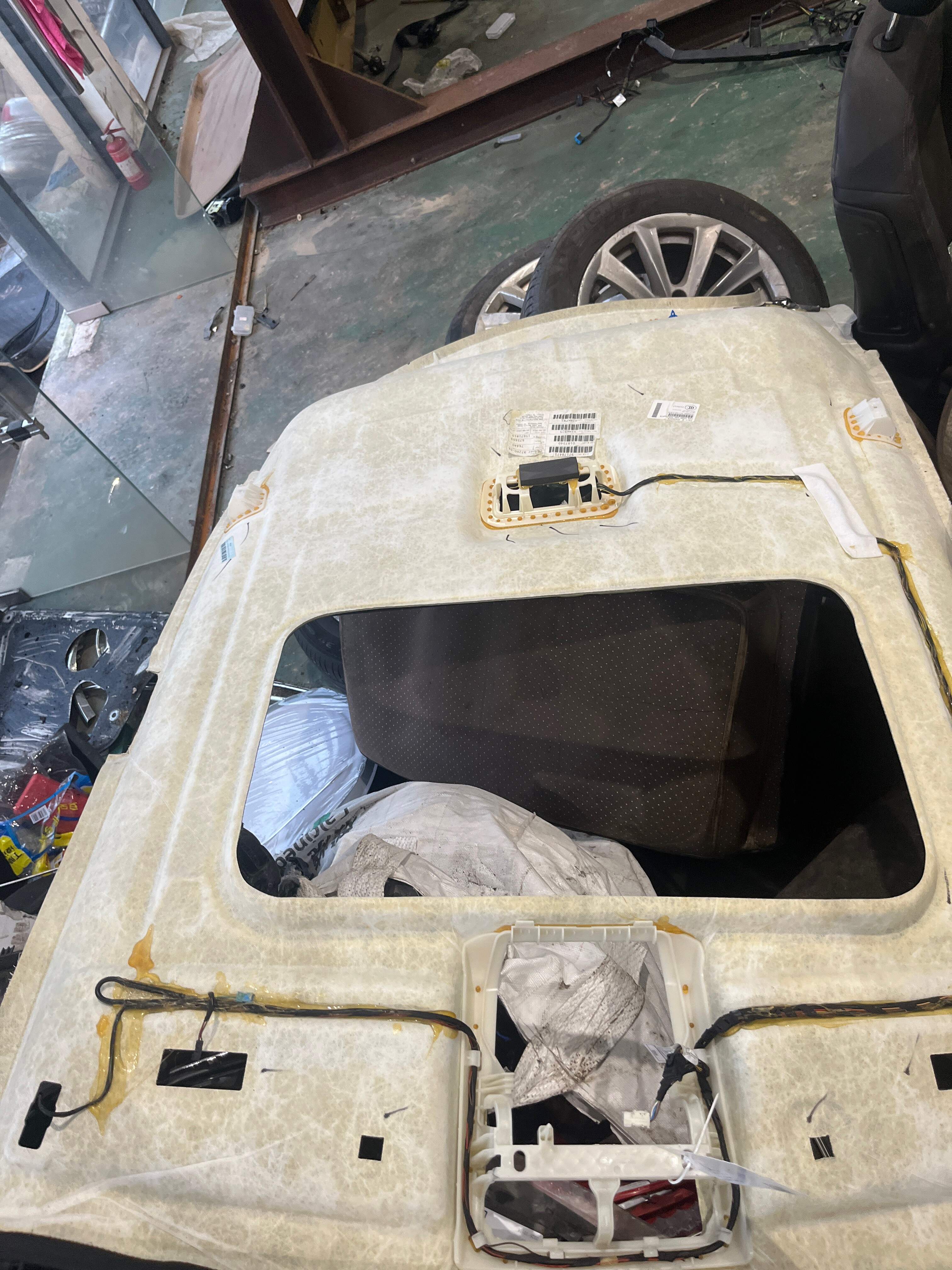 51437409363 Roof Headliner