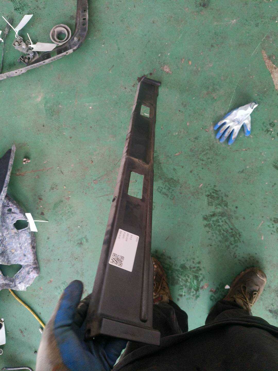 51467038355 后窗台饰板（小）