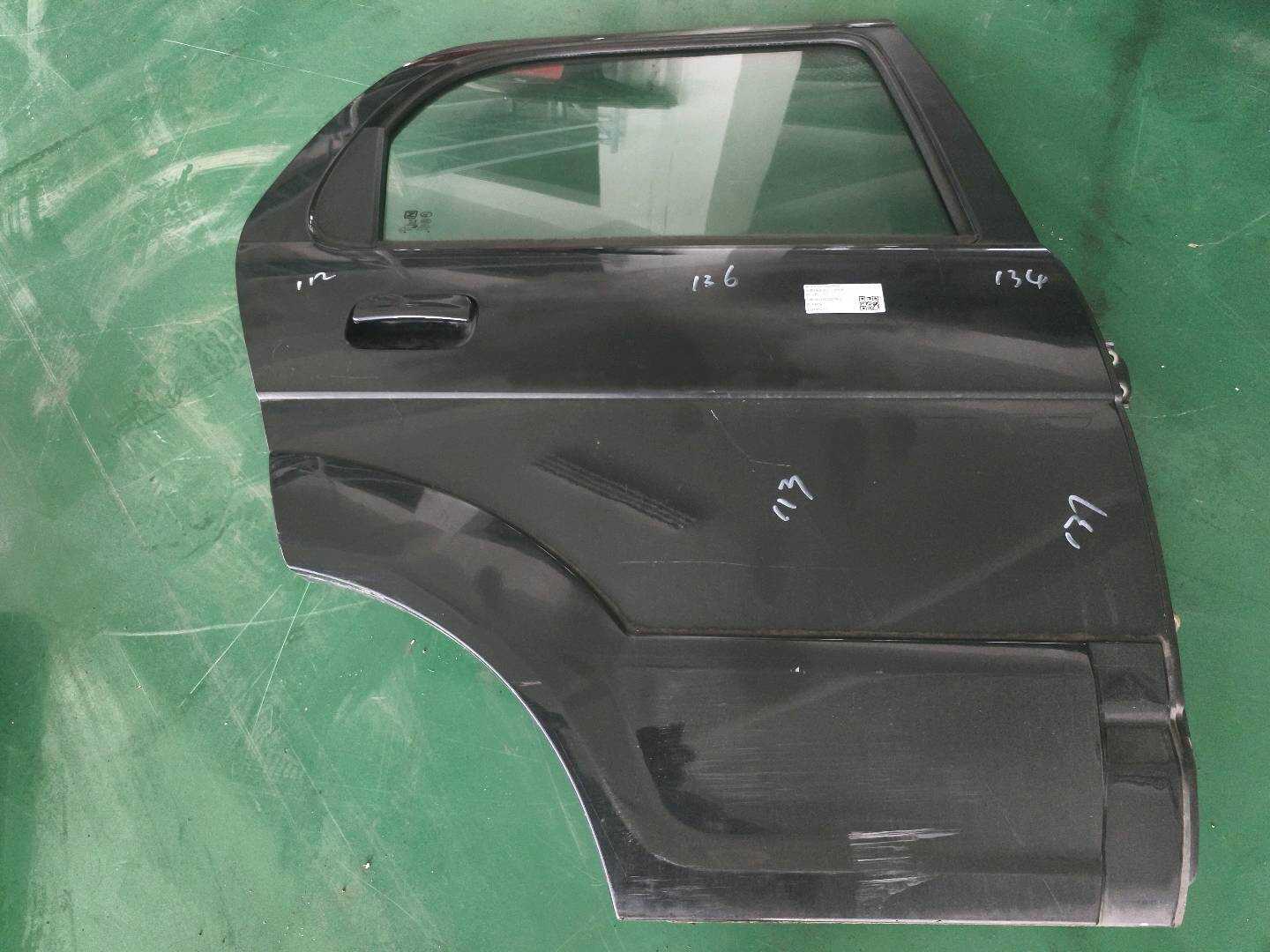00862011000227062 后门壳（右）