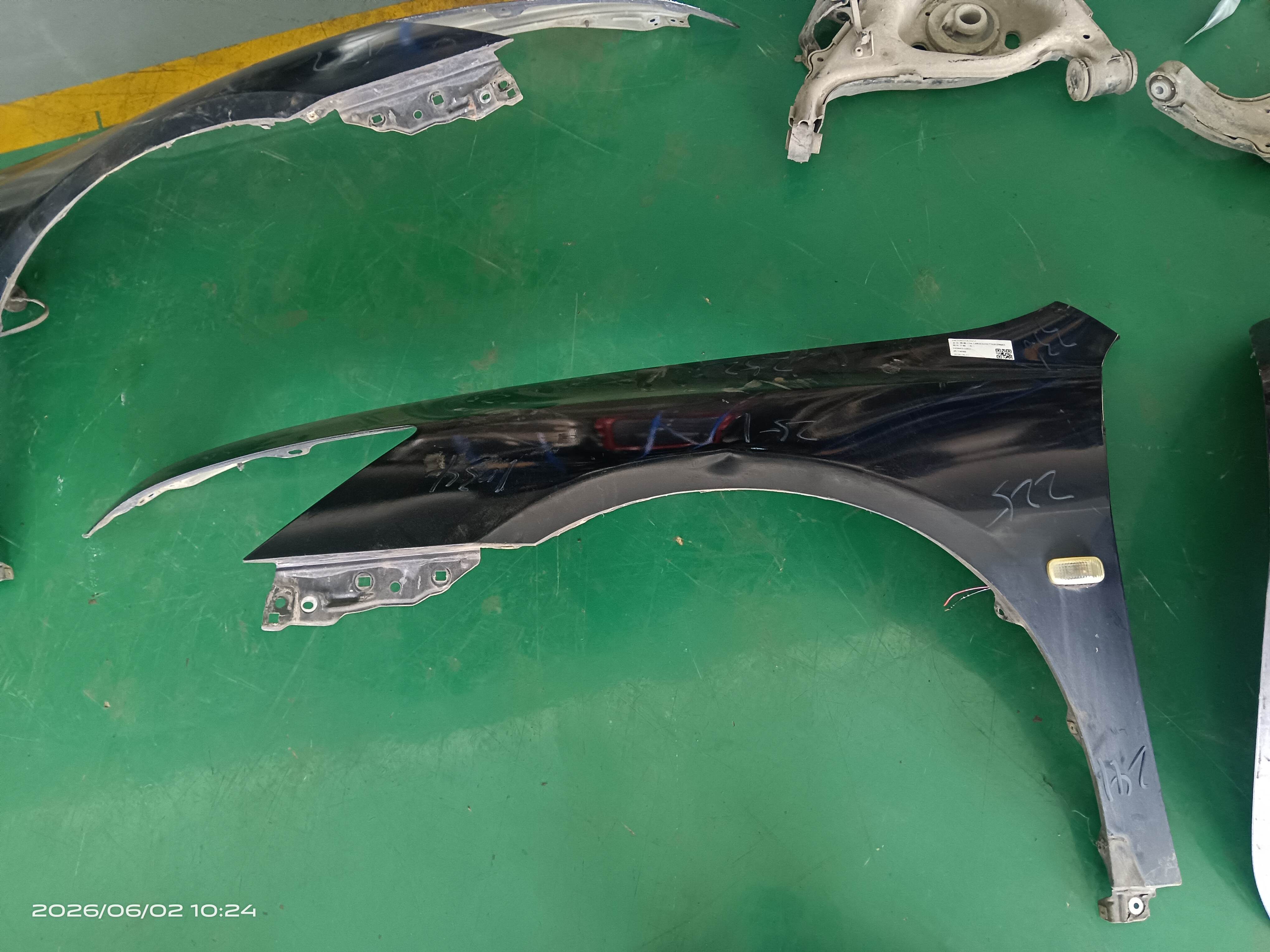 04630SDAK00ZZ Front Fender, Left
