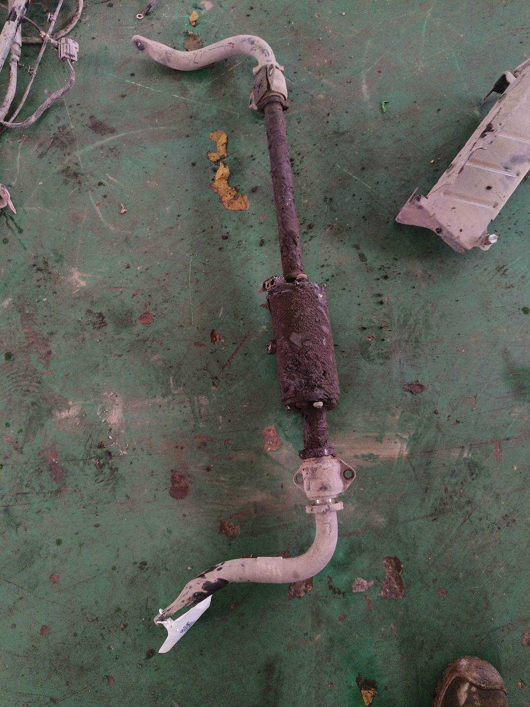 LR018309 Rear Sway Bar