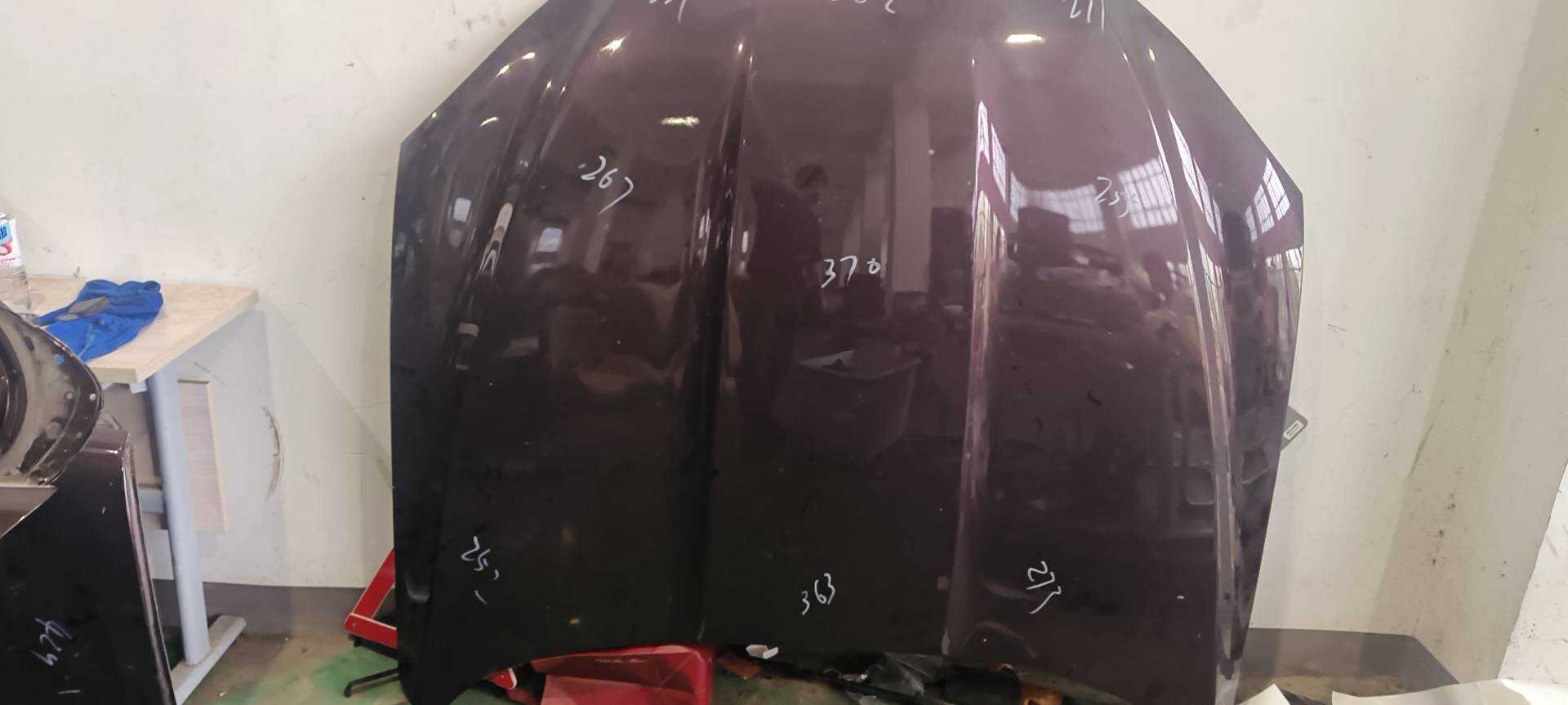 C2Z12813 Front Hood