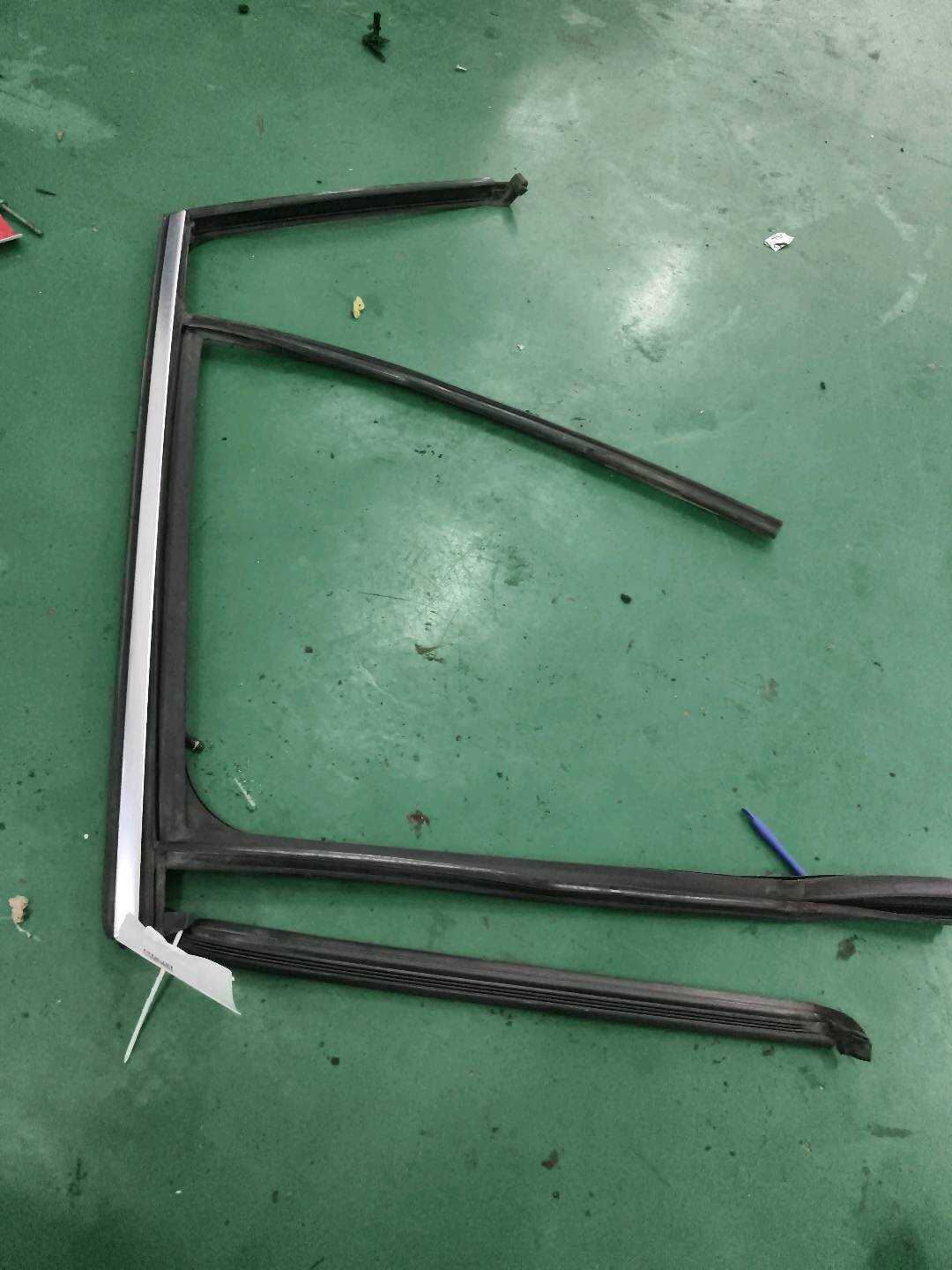 51357311265 Rear Door Window Felt Channel, Left