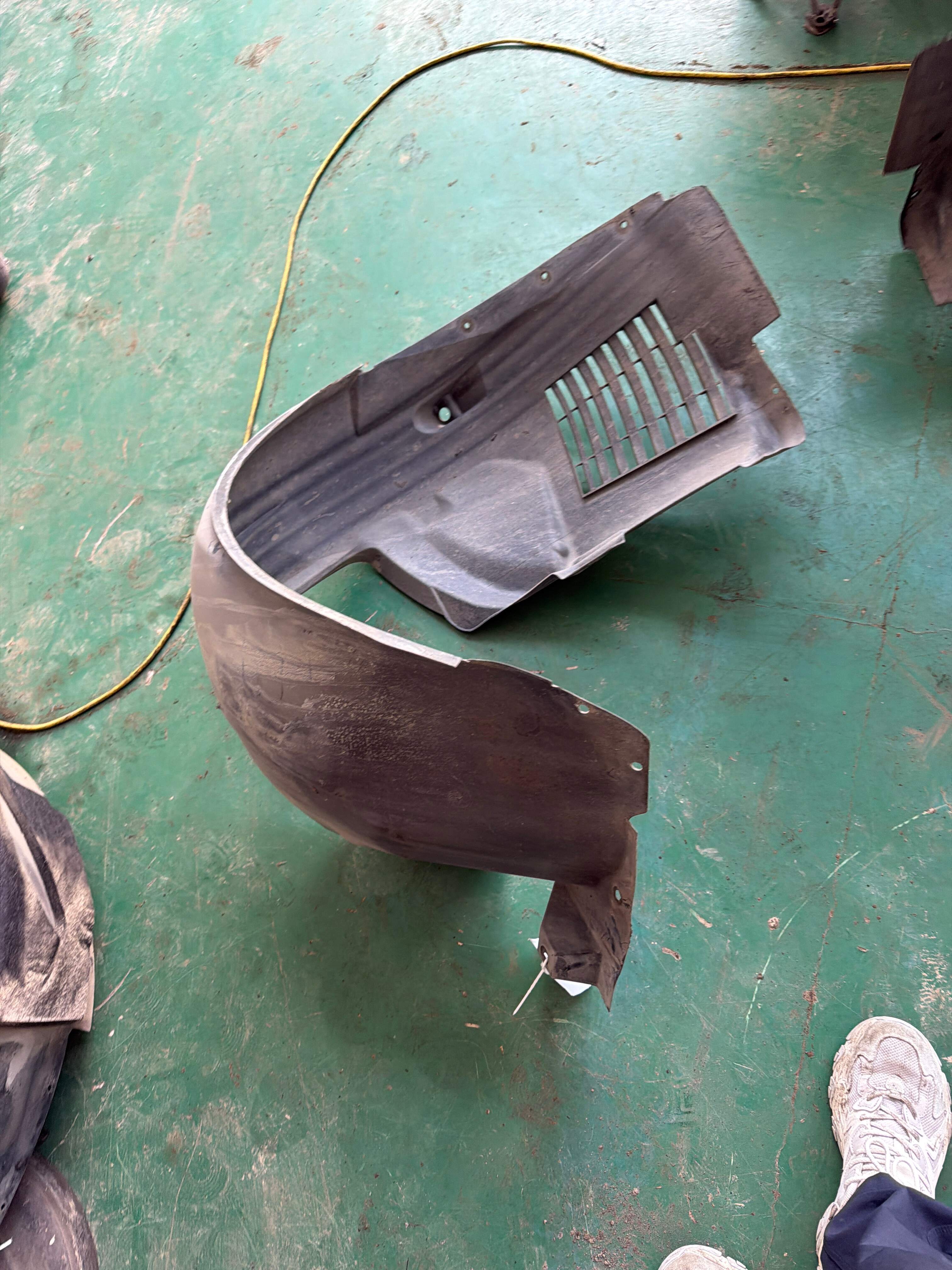 C2Z3478 Front Fender Liner, Right