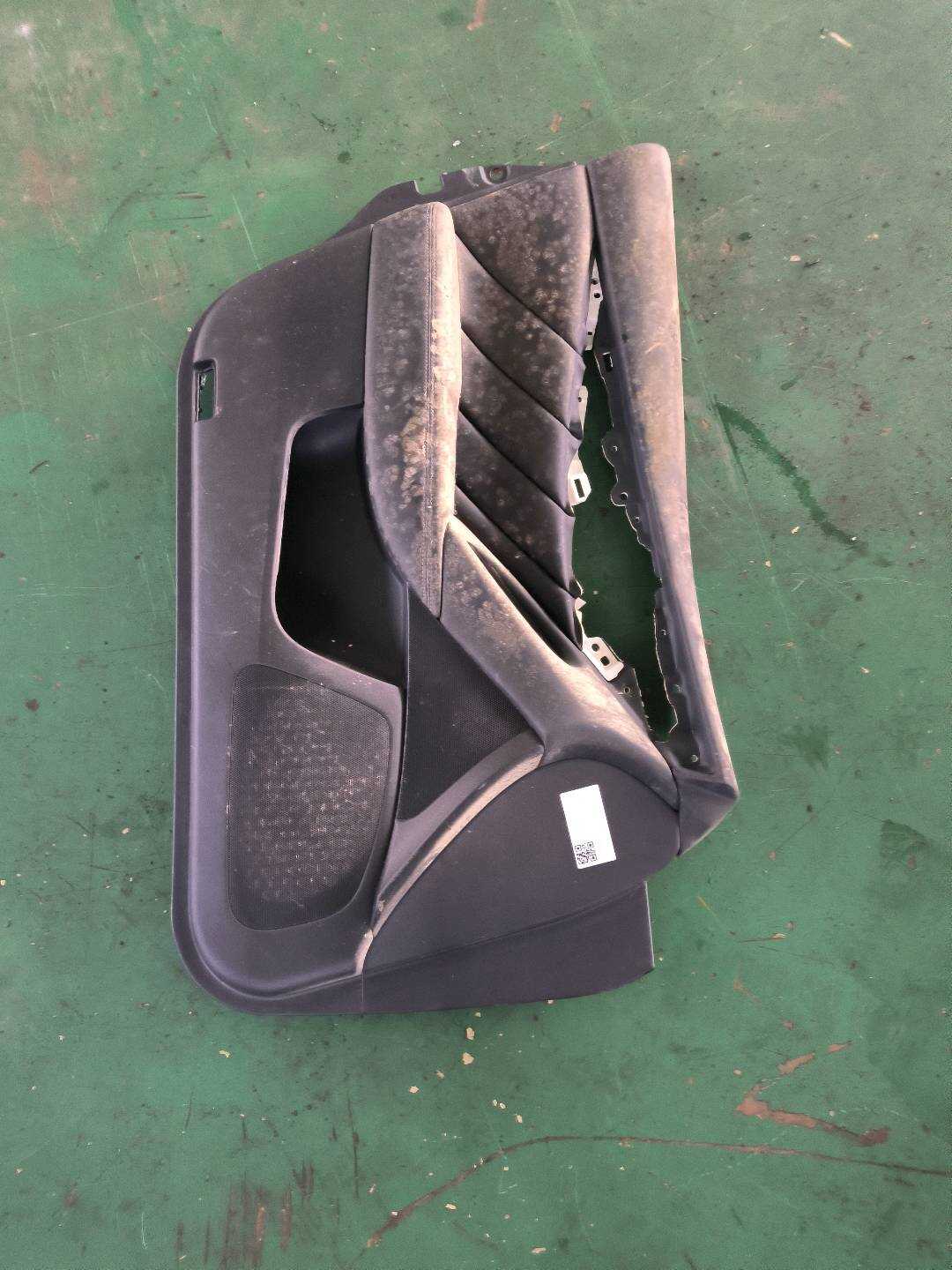 809012V70B Front Door Trim Panel, Left