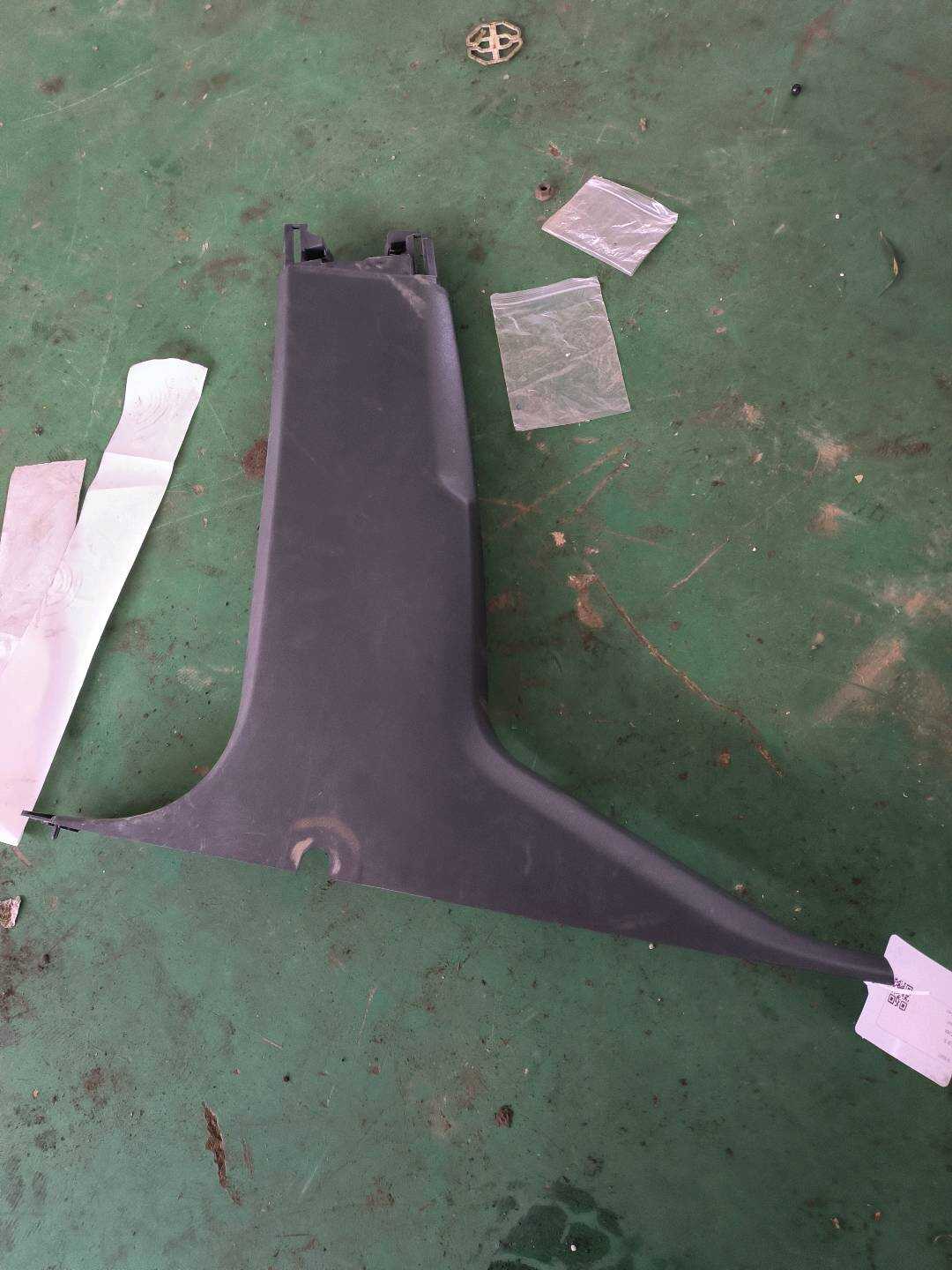 96743691ZD B柱内衬(左下)