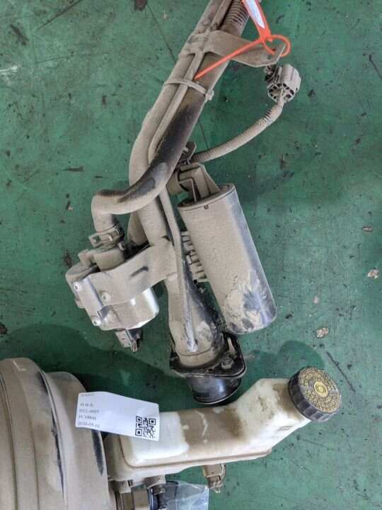 2016011900 Fuel Filler Pipe Assembly
