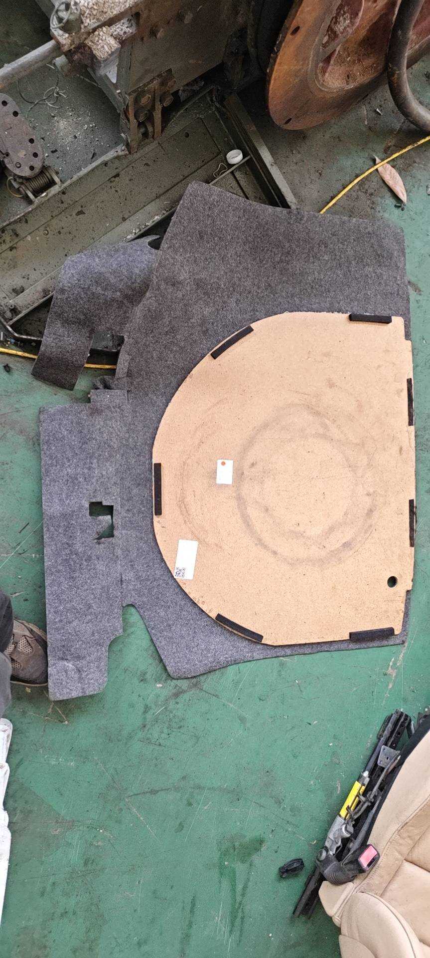 6RD863463A1BS Trunk Carpet