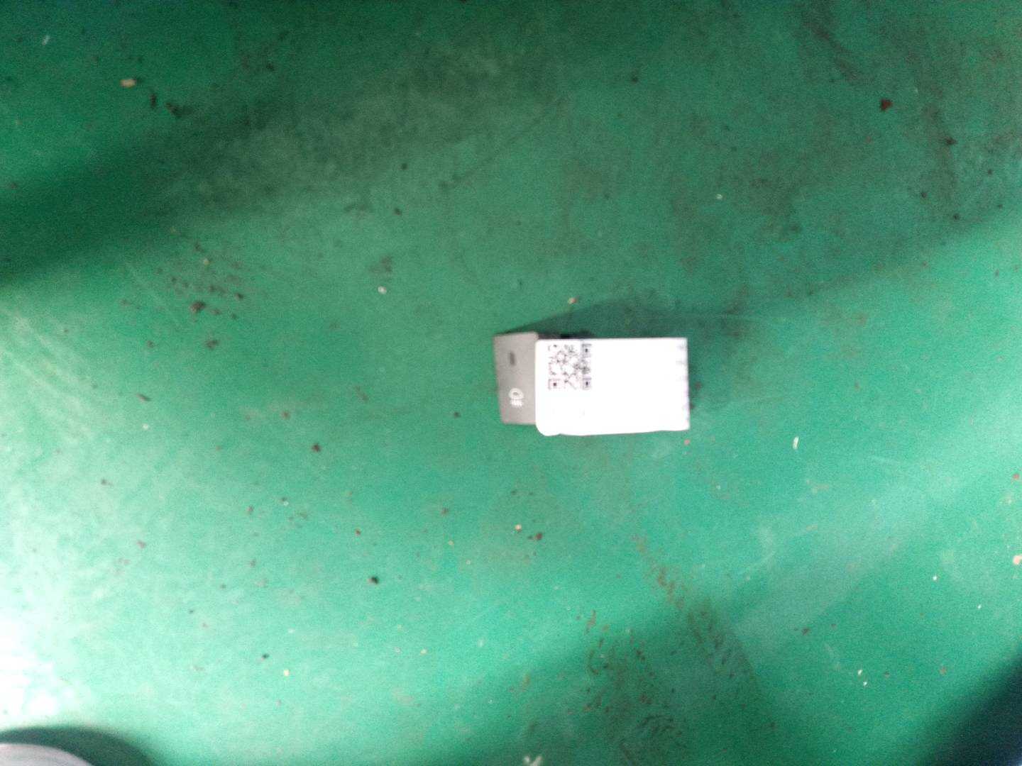 937401F500 后雾灯开关