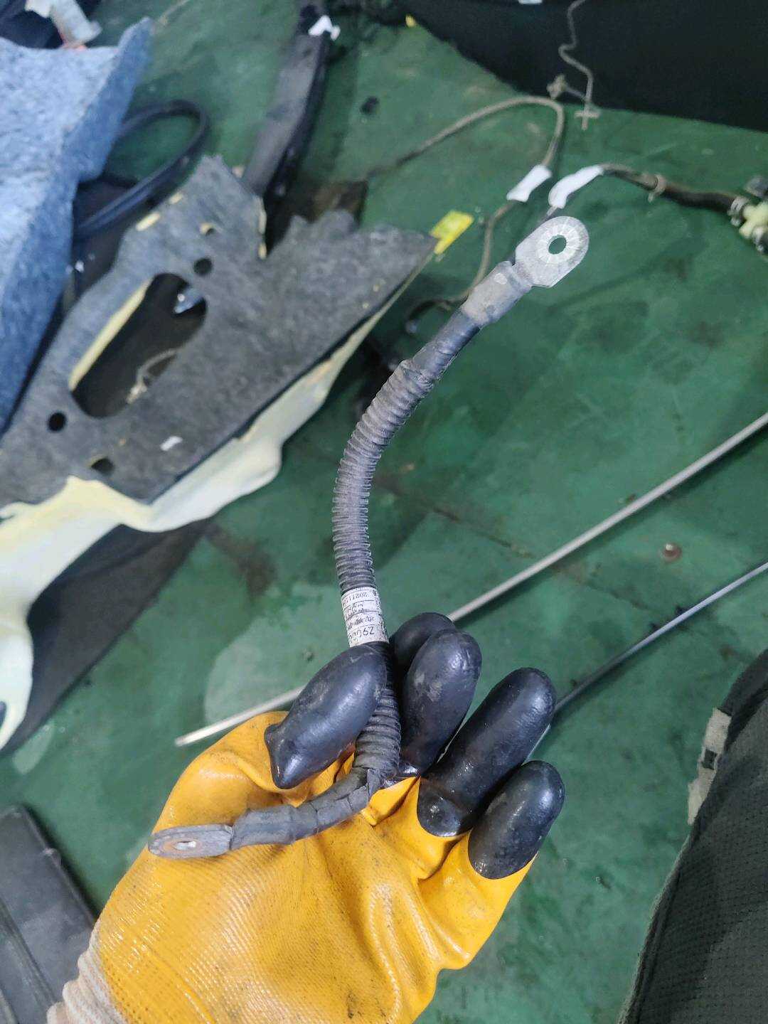 B012227 Transmission Ground Cable