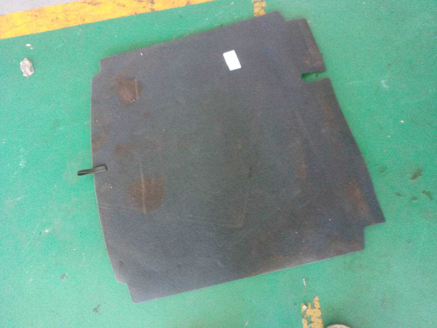 8P4863463E87A 行李箱地毯