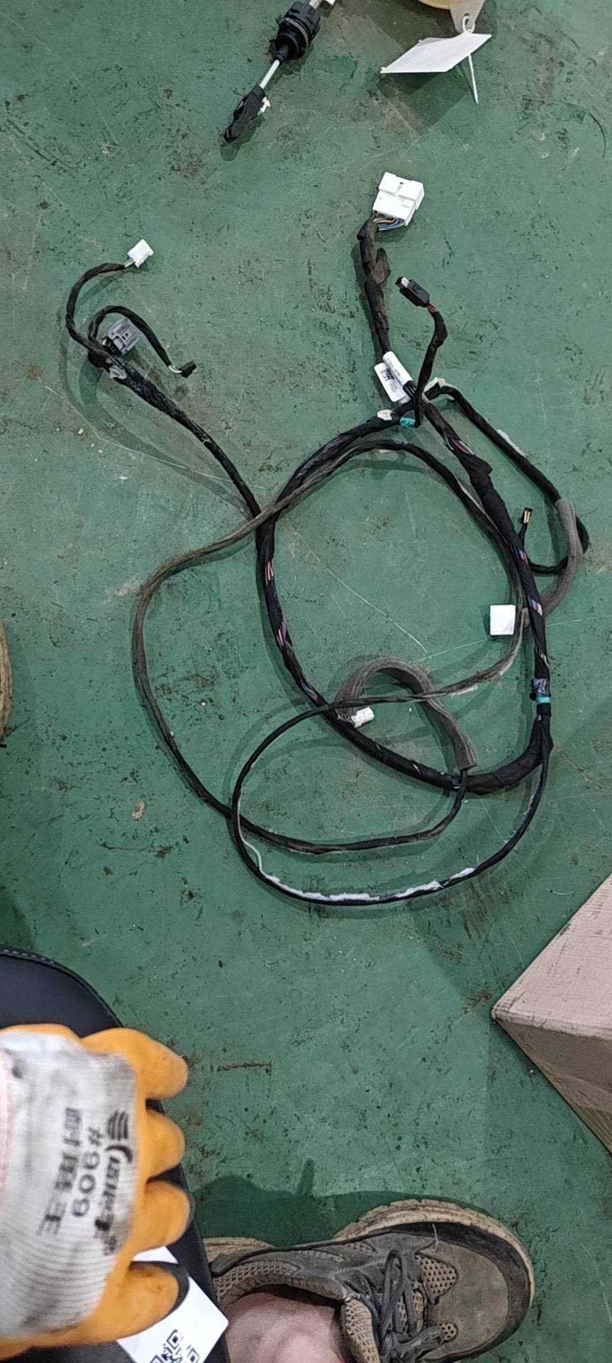6600293816 顶棚线束